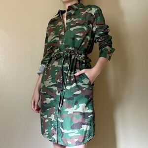 Camouflage Collar Long Sleeve Dress with Waist Tie and Pockets